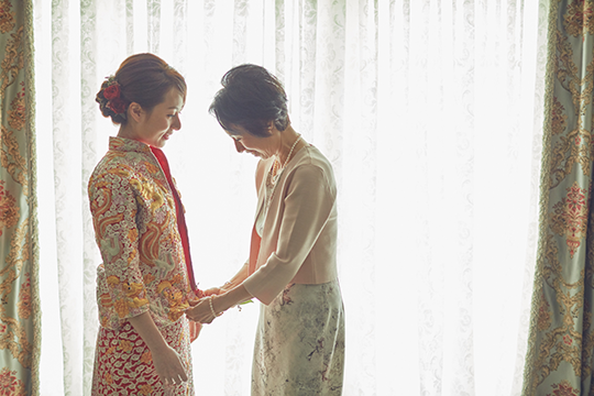 【母親節送禮推介】5款珍珠首飾x配襯媽咪晚裝小貼士