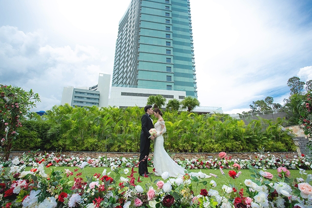 【酒店婚宴2021/22】1月限定！草地婚禮即減$10,000 免費贈送蜜月套房