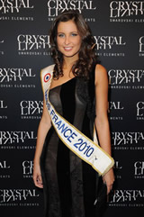 型格玩味的黑色小洋裝