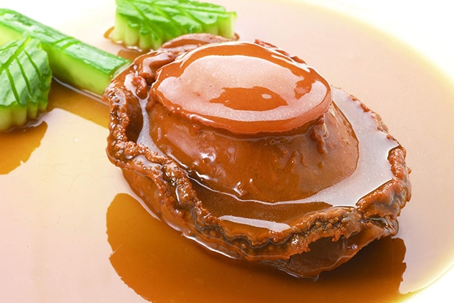 【網上婚展優惠】酒店婚宴場地景逸軒︰預訂酒席即回贈$20,000及送豐富禮遇！