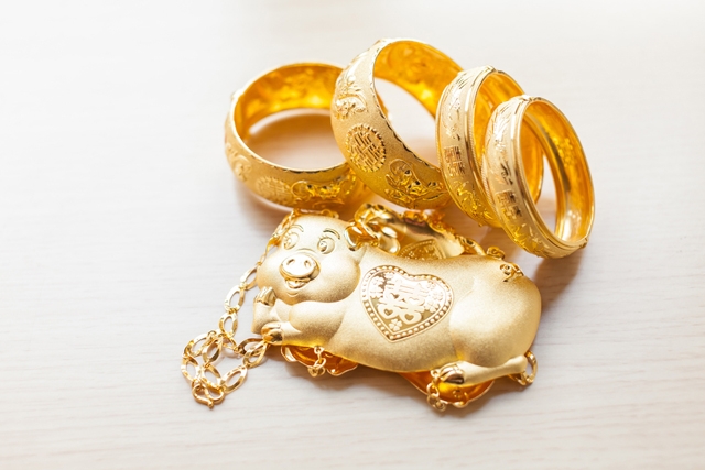 消費券攻略｜長輩買龍鳳鈪、買金器必學8個至抵方法｜買金投資的注意事項