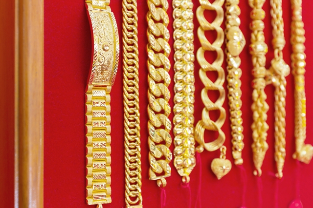 消費券攻略｜長輩買龍鳳鈪、買金器必學8個至抵方法｜買金投資的注意事項