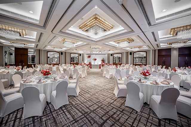 婚宴場地2025| 香港16大酒店宴會廳/中菜廳婚禮場地推薦| 酒店婚宴價錢整合