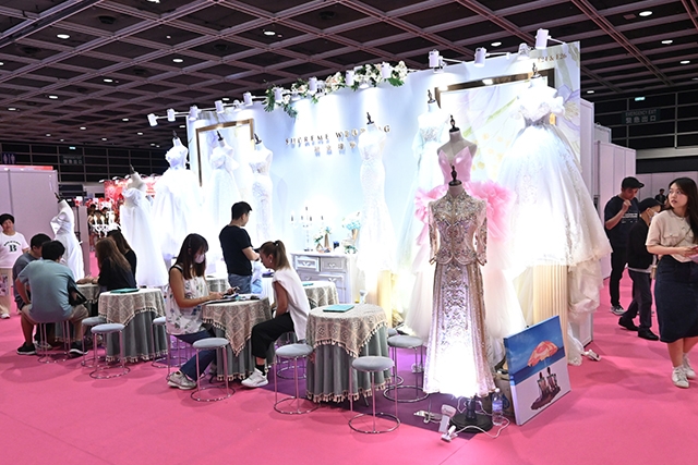 「香港婚紗展暨結婚博覽2025」 及「香港婚宴博覽2025」(免費登記攞飛)