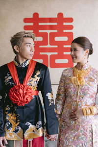 Tyson Yoshi & Christy補辦中式婚禮｜12大婚嫁細節全公開：裙褂、婚嫁金器、婚宴場地、出門酒店、婚禮即影即有一覽