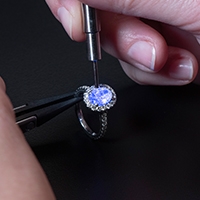 天然鑽石vs實驗室培育鑽石|新人必讀!3大方法教你安心選購