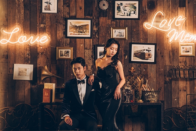 My Harbour 位於啟德頂層,擁有開闊的維港海景,成為近年不少新人外影熱門「打卡位」