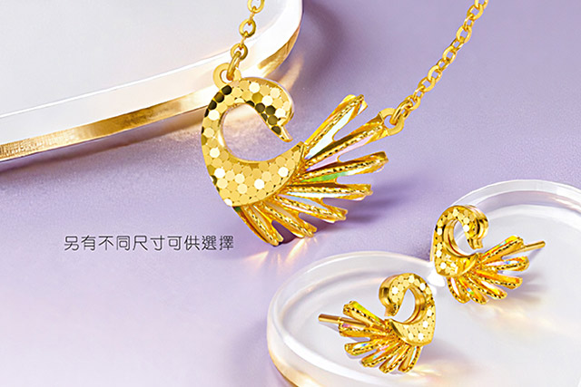 六福珠寶冰·鑽光影金系列「冰·鑽心動天鵝」黃金首飾