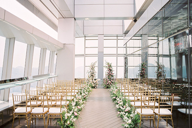 香港麗思卡爾頓酒店｜頂層酒吧OZONE｜白色浪漫空中婚宴