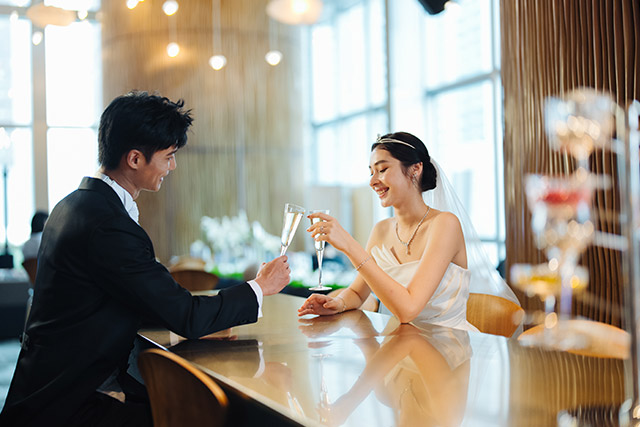 香港W酒店亦提供多元而靈活的活動空間，全面照顧新人各種婚禮需求