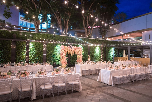 戶外婚宴場地推介2. Moonlight Wedding Dinner at The Tai Pan Terrace 月光結婚晚宴