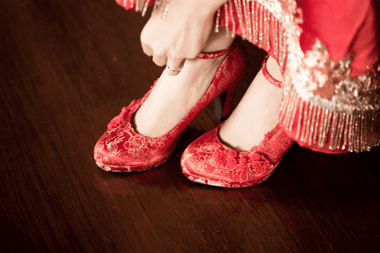 【中式婚禮禁忌多】7個褂鞋貼士幫新娘襯好裙褂與褂鞋
