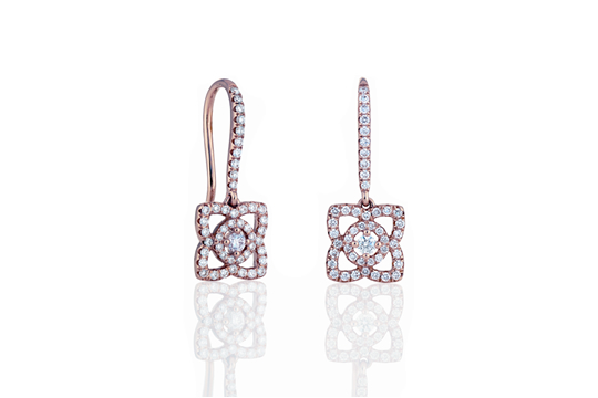 蓮花系列首飾清新登場