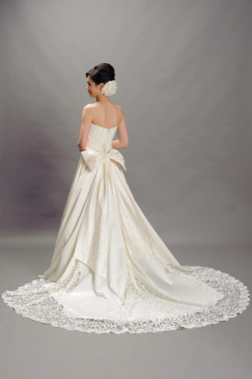 Elegance 高貴甜美的嫁衣系列