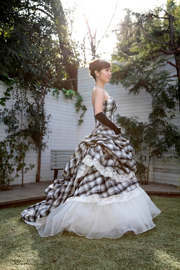 保暖與裝飾兼備的新娘手套