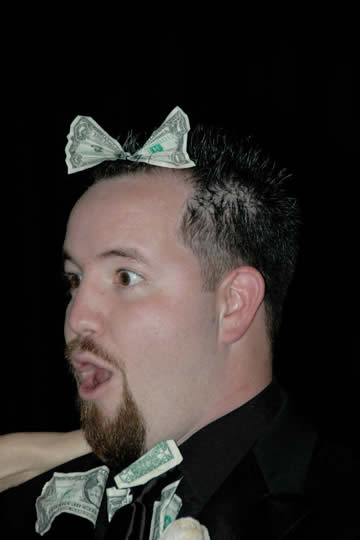 新郎10招 出奇制勝搶收視