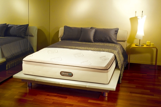 與愛侶共享甜睡  Recharge&trade;注入健康能量