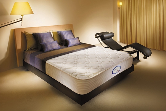 與愛侶共享甜睡  Recharge&trade;注入健康能量