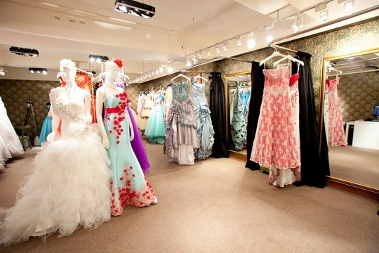 婚嫁服務一站shop！ 走訪愛都婚紗中心