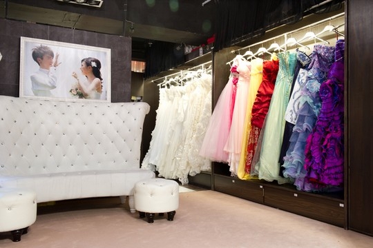 婚嫁服務一站shop！ 走訪愛都婚紗中心