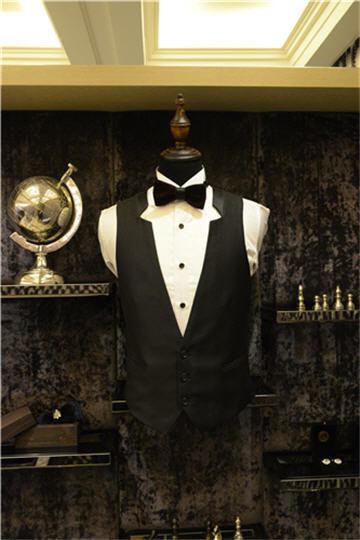 LUXE Tuxedo華麗延續 中環店隆重開幕