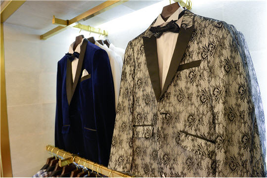 LUXE Tuxedo華麗延續 中環店隆重開幕