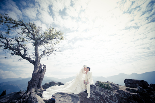 Yvonne & Kenny - 誰說戲子無情？