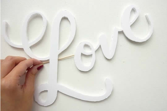 輕鬆自製靚靚結婚衣架