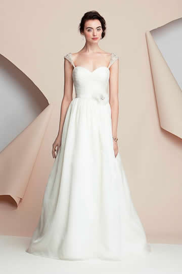 婚紗大劈價 優惠停不了