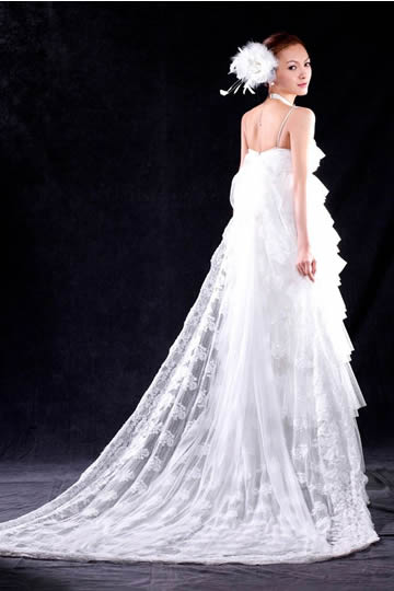 婚紗大劈價 優惠停不了