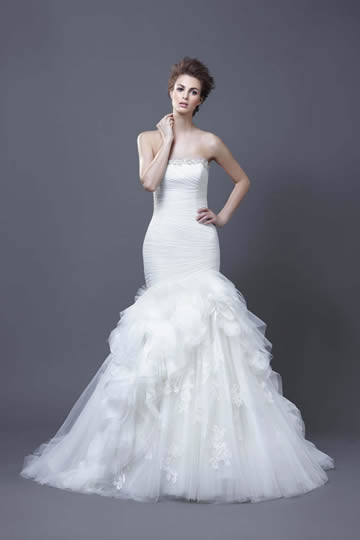 營造蓬蓬裙效果 裙撐少不了