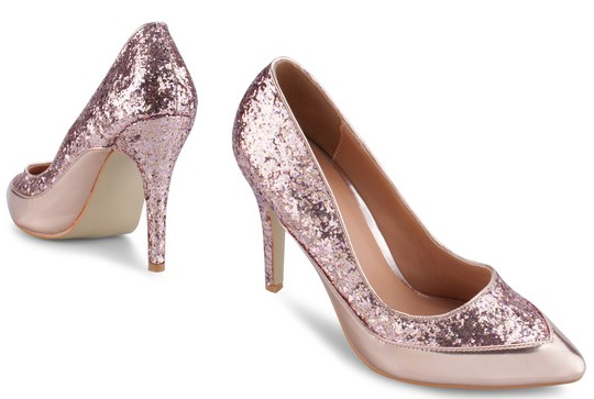 震撼價網購婚鞋 $100有找！