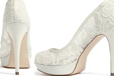 震撼價網購婚鞋 $100有找！