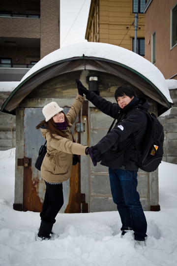 Renee & Ricky - 縱使世界包圍　決意誓死一齊