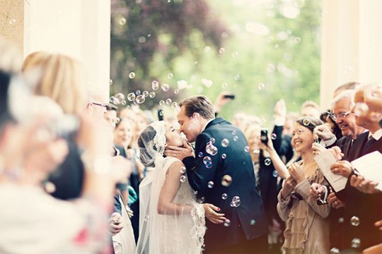 7大春天婚禮玩意 打破賓客悶局