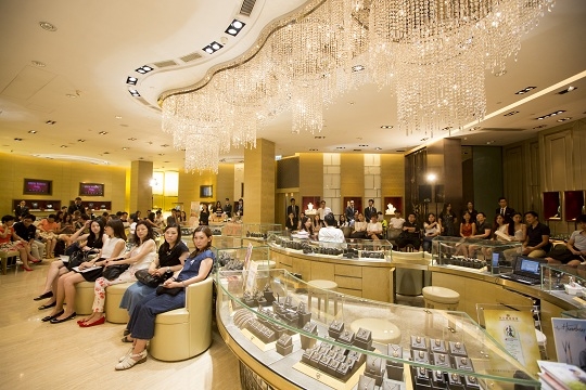 Spring Wedding x 英皇珠寶 時尚古典婚紗發佈會花絮