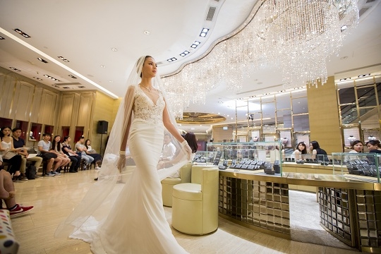 Spring Wedding x 英皇珠寶 時尚古典婚紗發佈會花絮