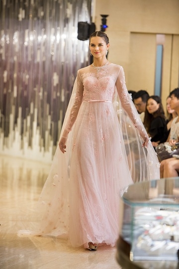 Spring Wedding x 英皇珠寶 時尚古典婚紗發佈會花絮