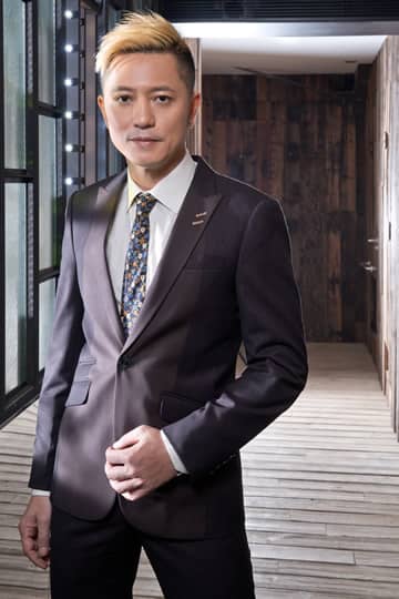 再奪佳績！LUXE Tuxedo塑造華麗新郎