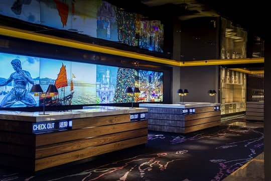 繁華城裡 實現空中婚禮 香港柏寧酒店