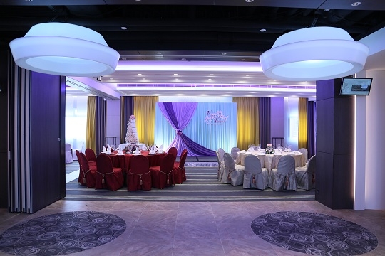 繁華城裡 實現空中婚禮 香港柏寧酒店