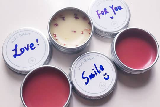 自家製窩心唇膏贈姊妹團