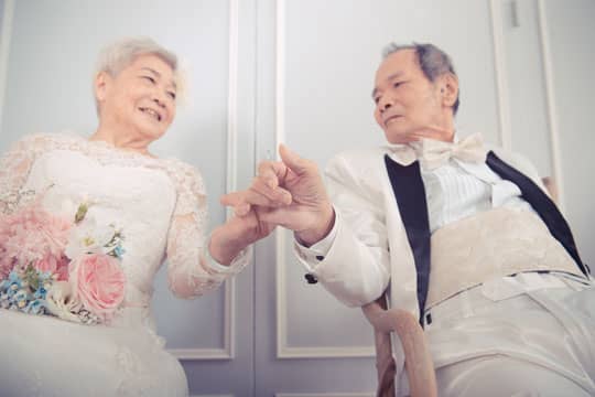 幸福到老 80歲夫婦再證婚盟