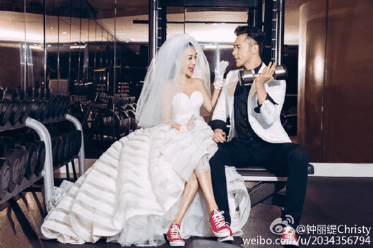 經典不敗！明星著波鞋出嫁盡顯個性