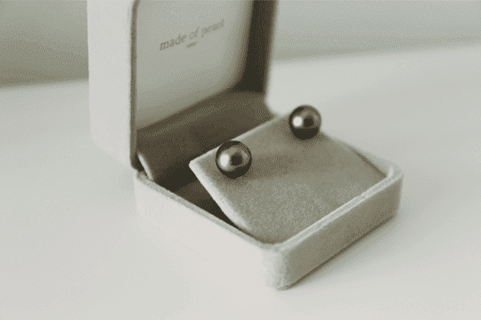 給自己的嫁妝！新娘配襯珍珠首飾的靈感