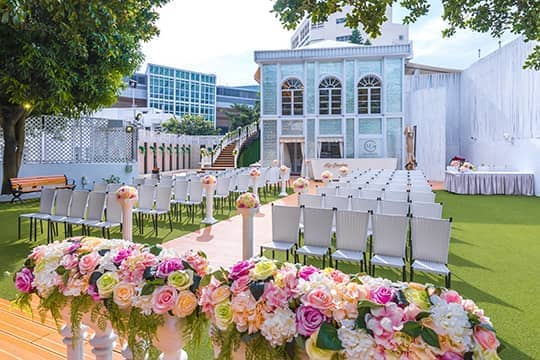 超浪漫白色婚禮！華麗城堡午宴