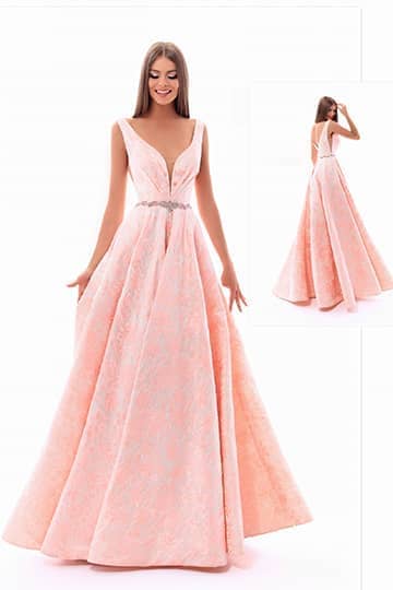 由裙褂到婚紗晚裝 一間舖搞掂！