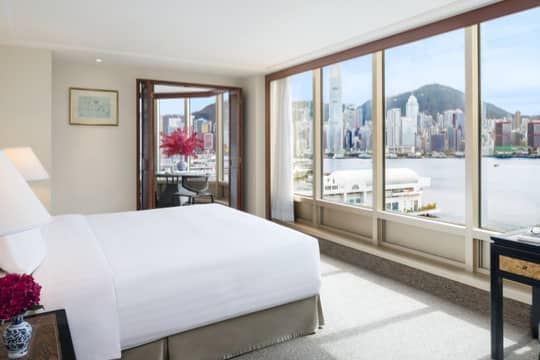 30年專業用心經驗，助你盡享皇家氣派婚宴