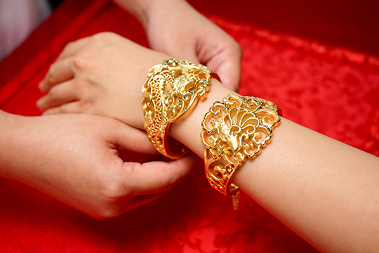 龍鳳鈪手工更細緻、更立體、更耐用？重點在於3D硬金工藝！