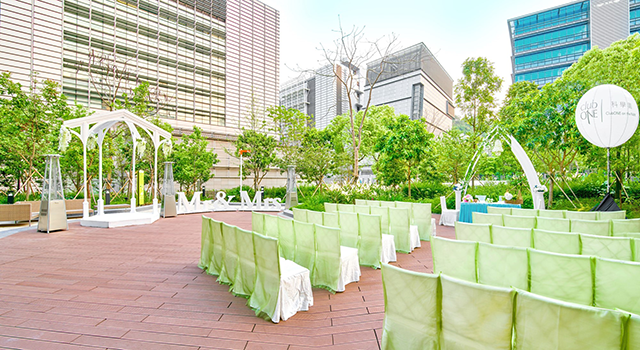 【網上婚展優惠-婚宴】1.5萬起預訂ClubONE午間婚宴 送婚紗租賃、場地佈置及證婚律師服務